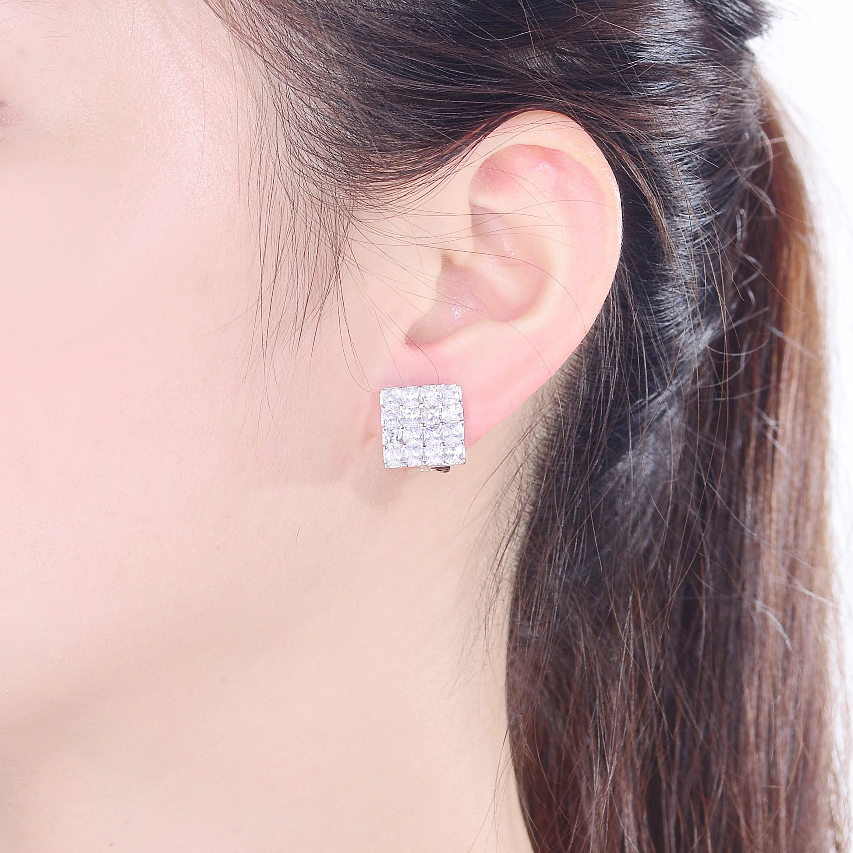 Aurore Zirconia And Black Square Shape Earrings